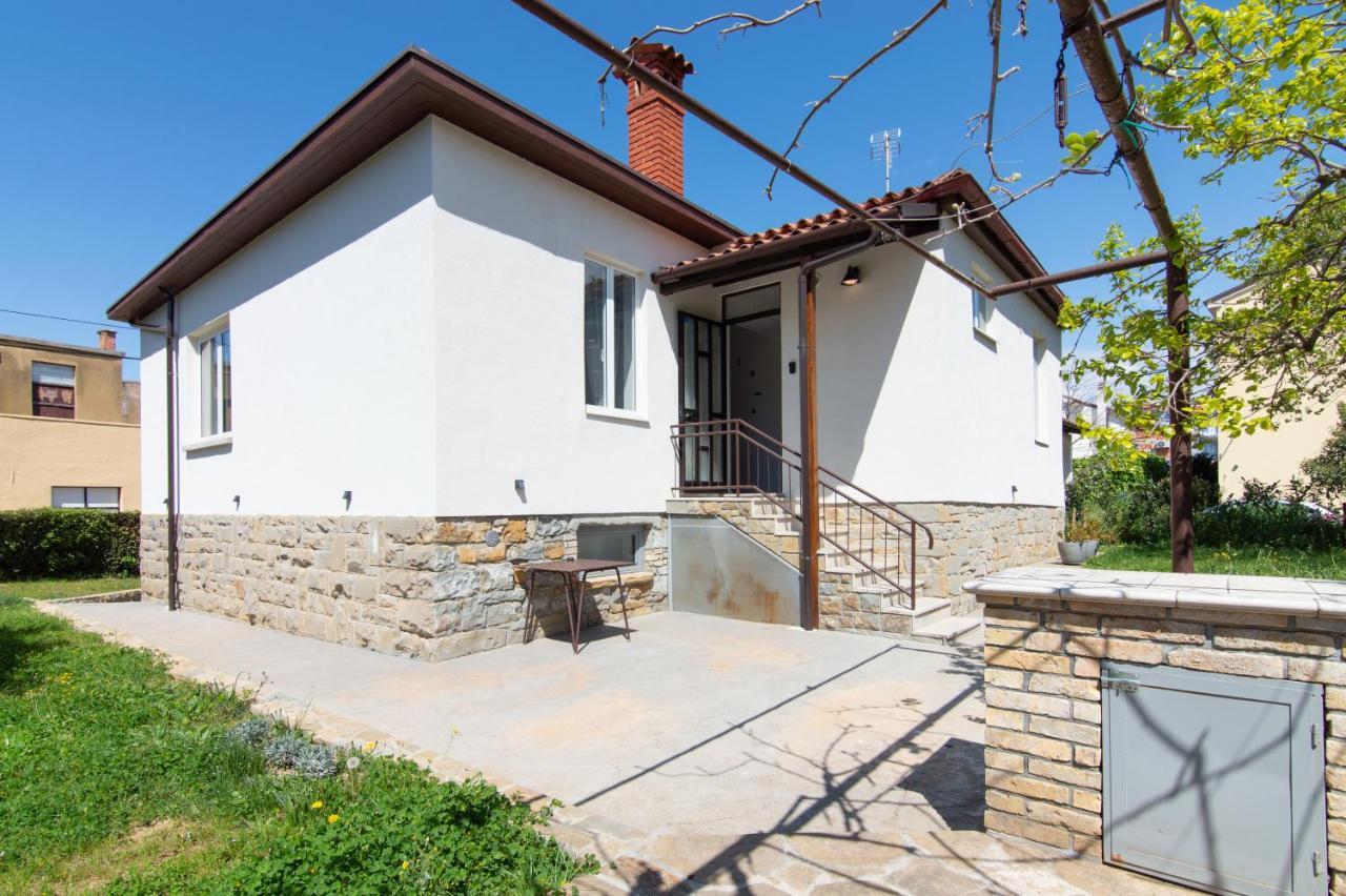 Villa Beatrice By Locap Group Izola Buitenkant foto